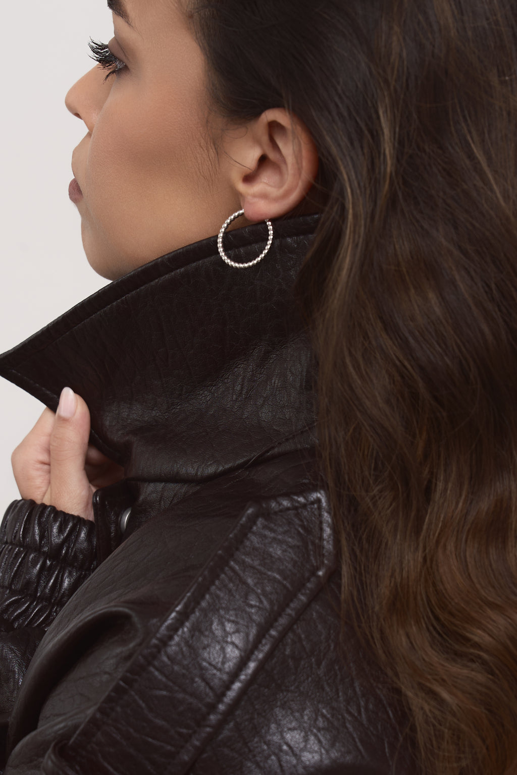 Pendientes Huggie UNO